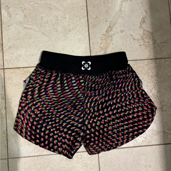Lululemon Shorts - Picture 2 of 8